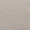 Изображение товара Плед из хлопка рельефной вязки светло-серого цвета из коллекции Essential, 130х170 см