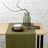 Изображение товара Дорожка на стол из хлопка оливкового цвета из коллекции Essential, 45х150 см