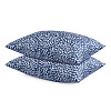 Изображение товара Набор из двух наволочек темно-синего цвета с принтом Спелая смородина из коллекции Scandinavian touch, 50х70 см
